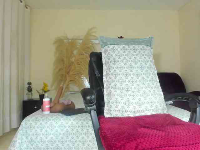 samantha-dimou samantha-dimou