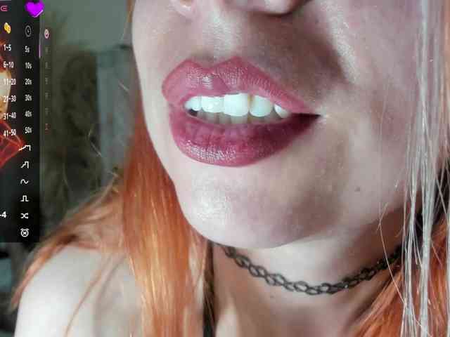 samantha-dimou webcam