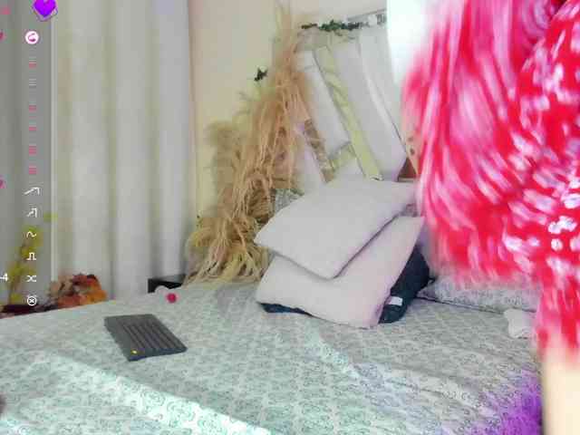 samantha-dimou webcam