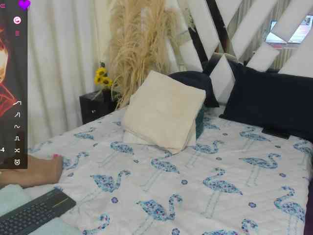 samantha-dimou samantha-dimou