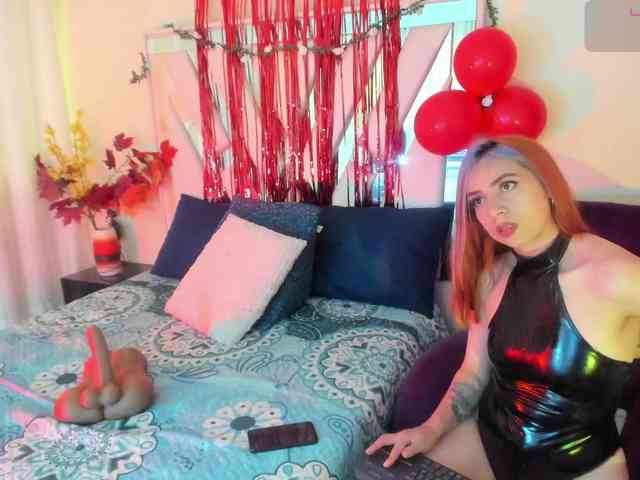 samantha-dimou webcam