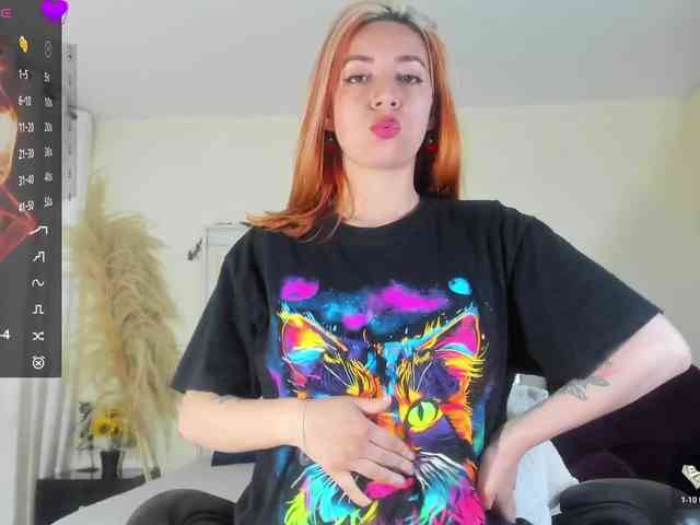 samantha-dimou webcam