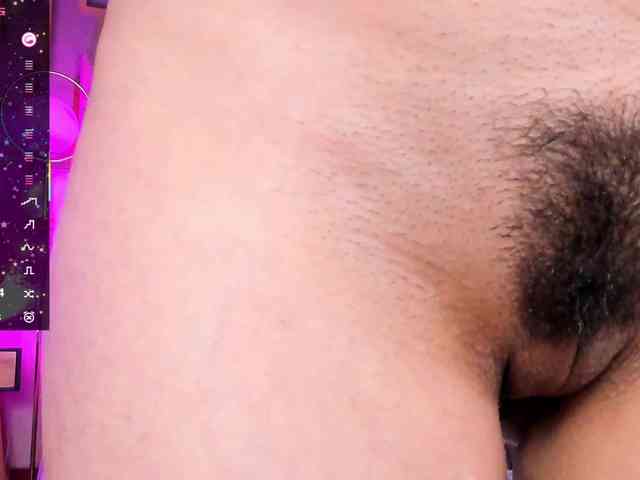 samantha-dimou webcam