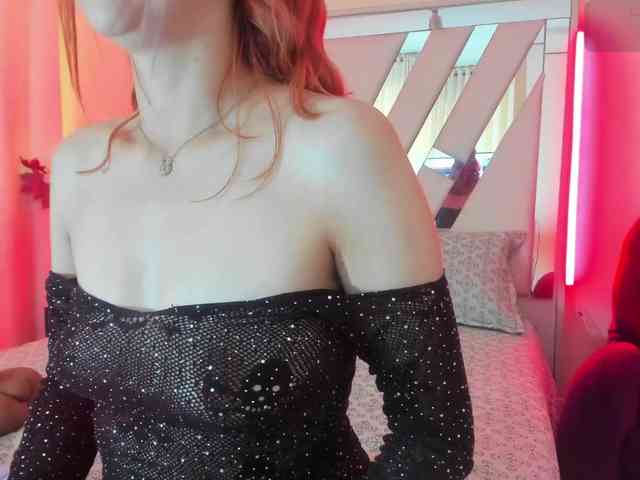 samantha-dimou webcam