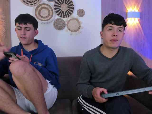 hoot-booys hoot-booys