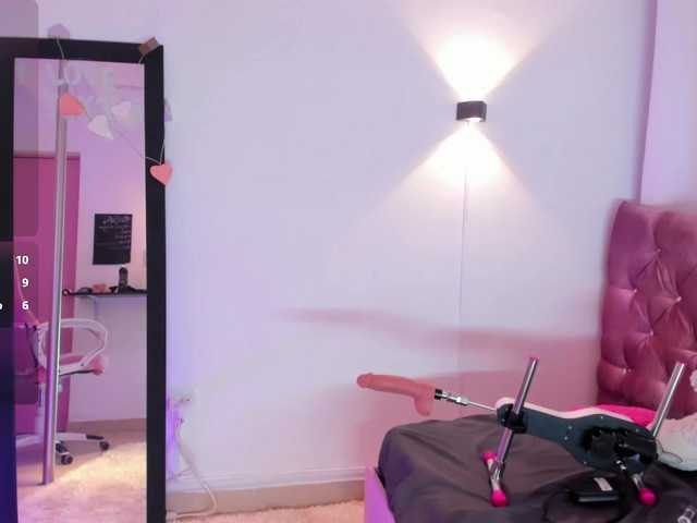 MiaWhiteBunny's BongaCams show and profile