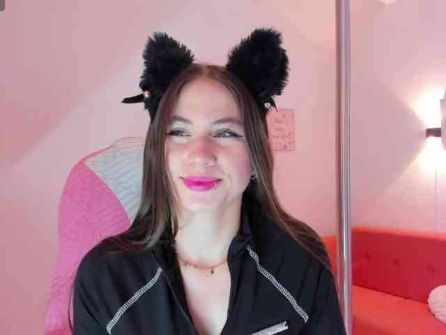 MiaWhiteBunny MiaWhiteBunny