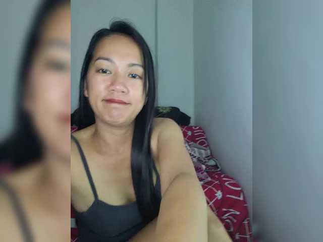 Kiana11's BongaCams show and profile
