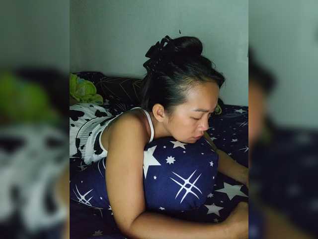 Kiana11's BongaCams show and profile