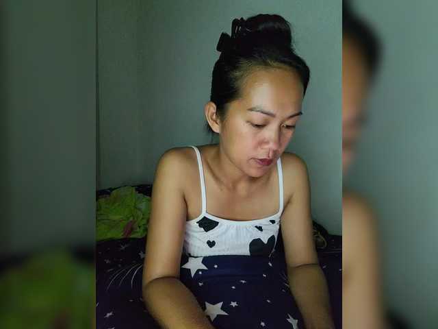 Kiana11's BongaCams show and profile