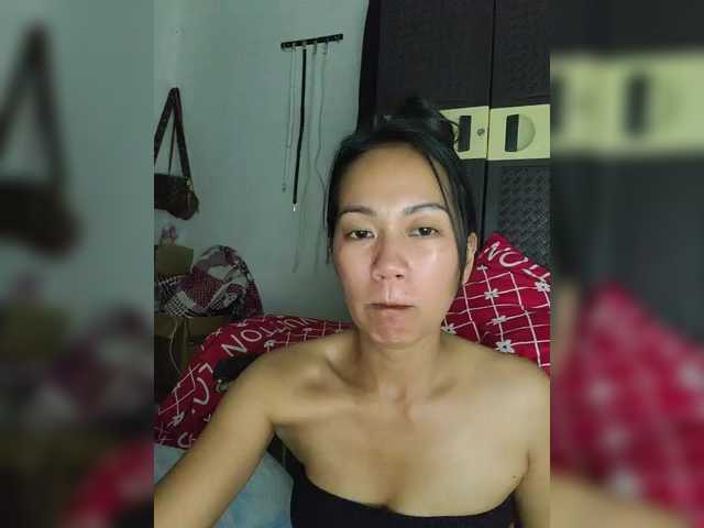 Kiana11's BongaCams show and profile