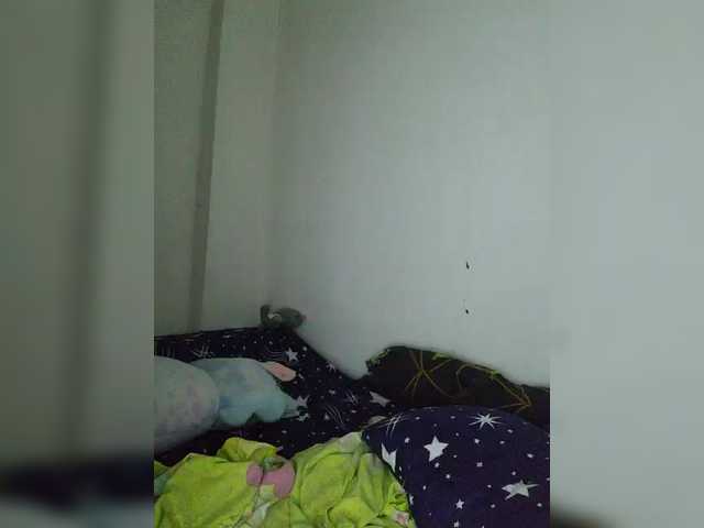 Kiana11's BongaCams show and profile