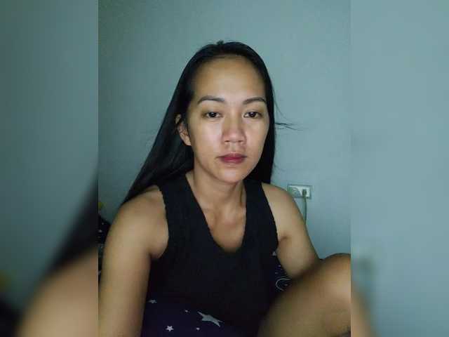 Kiana11's BongaCams show and profile