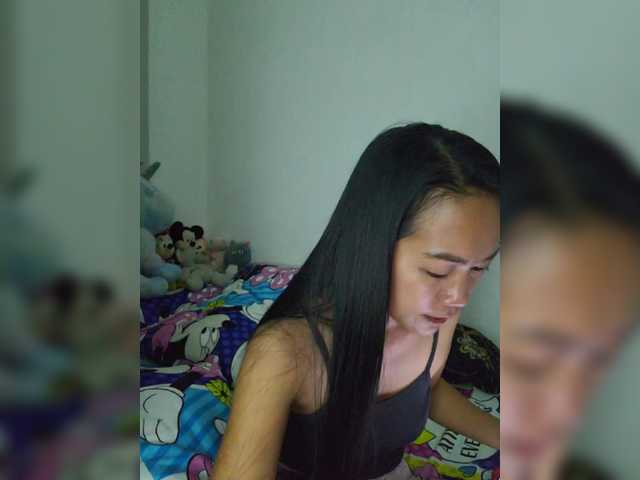 Kiana11's BongaCams show and profile