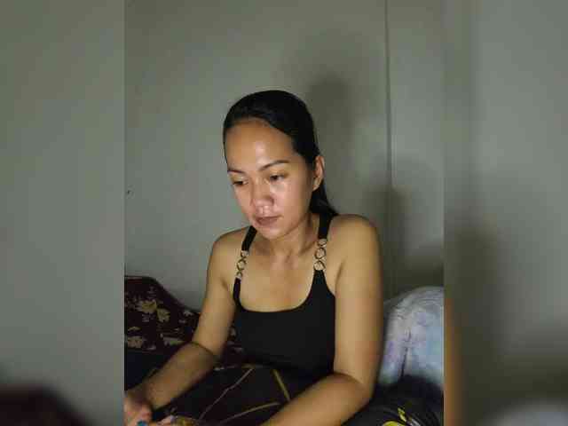 Kiana11 Live Webcam on BongaCams