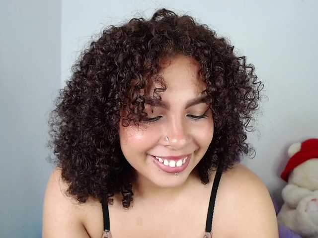 ViolettaMiller-'s BongaCams show and profile