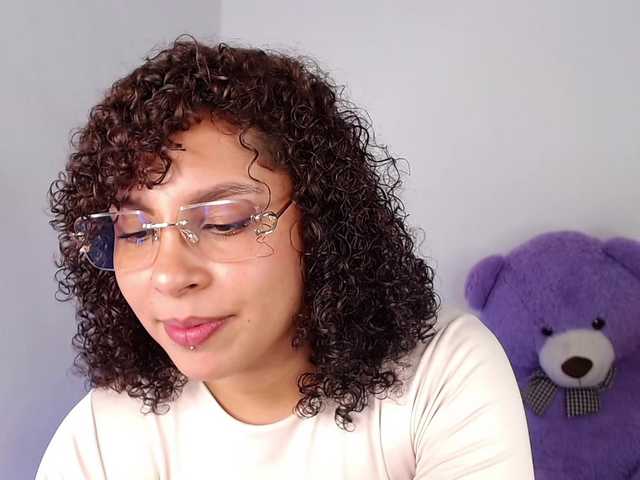 ViolettaMiller-'s BongaCams show and profile