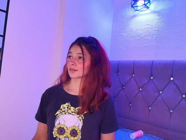 nickypop's BongaCams show and profile