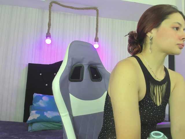 nickypop's BongaCams show and profile