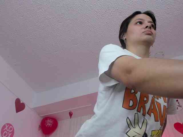 nickypop Live Webcam on BongaCams