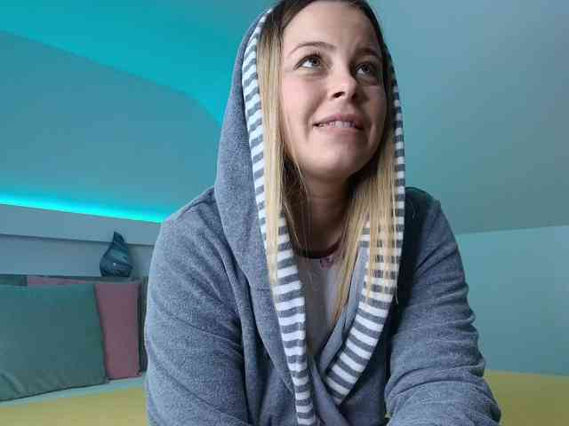 KatteAllyaa KatteAllyaa