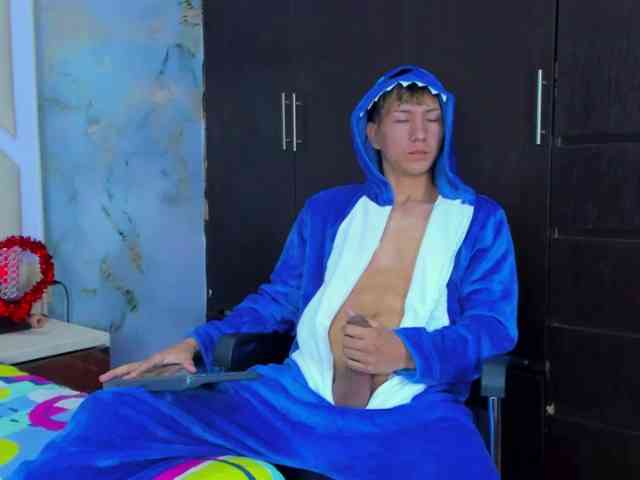 sammysex1- sammysex1-