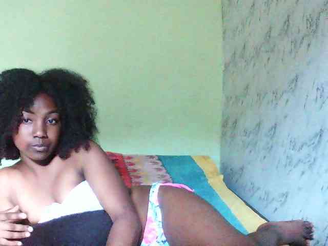 Tonyah1 webcam