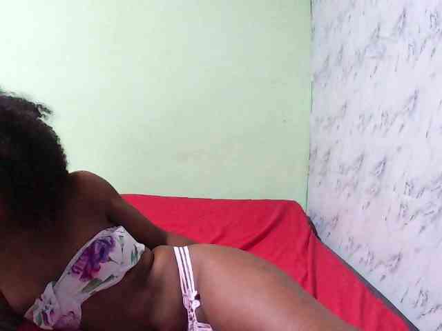 Tonyah1 webcam