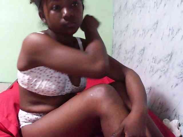 Tonyah1 Live Webcam on BongaCams