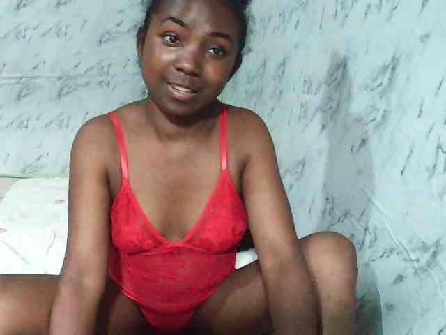Tonyah1 webcam