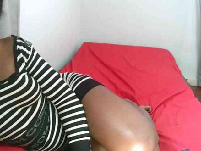 Angel77a Live Webcam on BongaCams