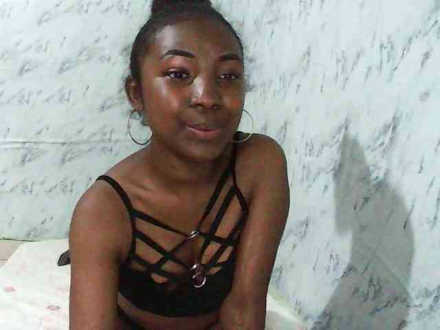 Tonyah1 Live Webcam on {site_name}