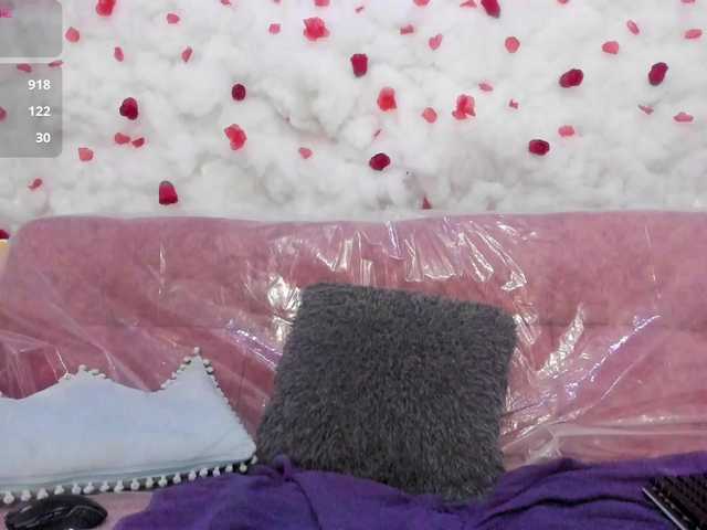 skarletjhonson's BongaCams show and profile