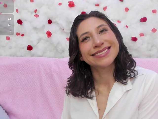 skarletjhonson's BongaCams show and profile