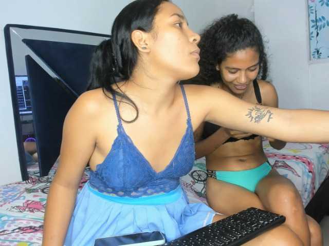 Sex chat gratuit in direct cu CharlottandVanessa pe BongaCams