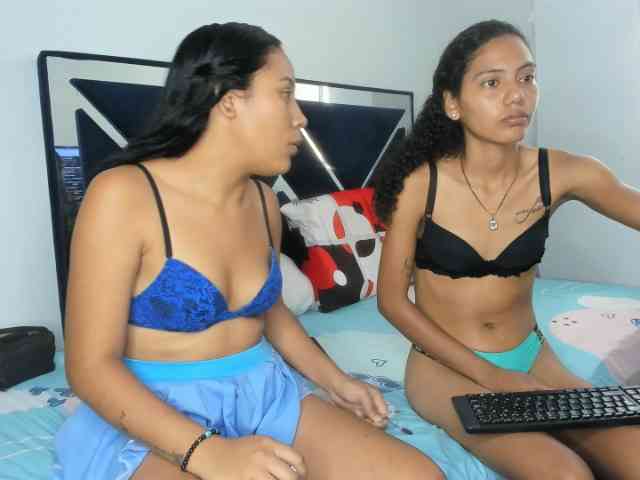 CharlottandVanessa CharlottandVanessa