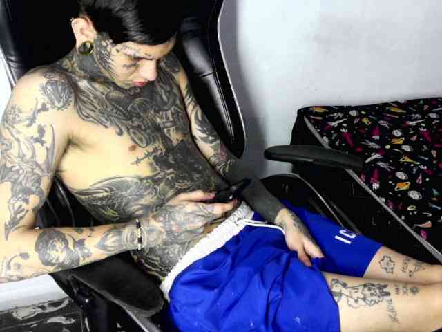 Billygold666 Live Webcam on BongaCams