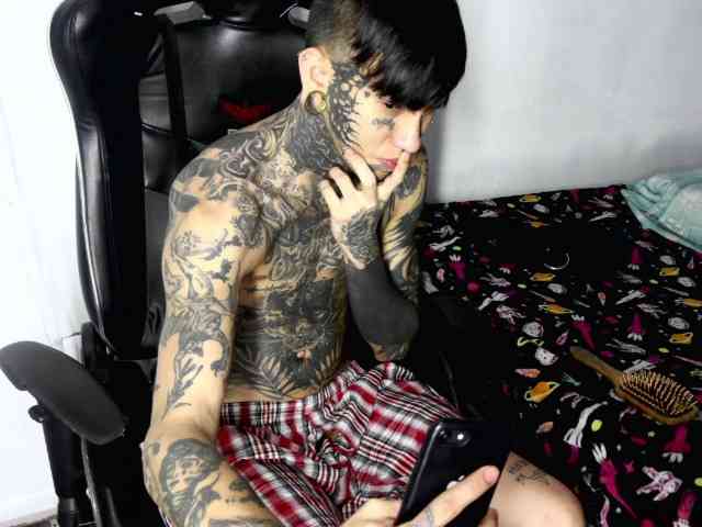 Billygold666 Live Webcam on BongaCams