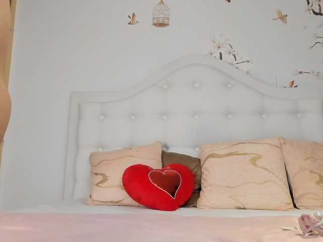 TinyBlair's BongaCams show and profile