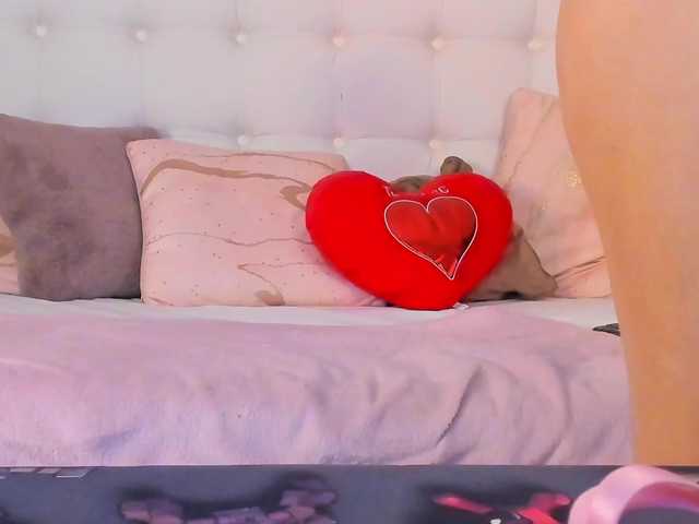 TinyBlair's BongaCams show and profile