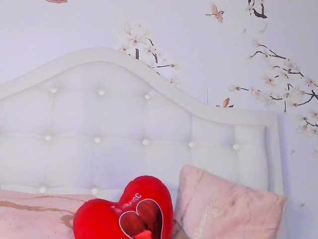 TinyBlair's BongaCams show and profile