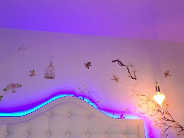 TinyBlair's BongaCams show and profile