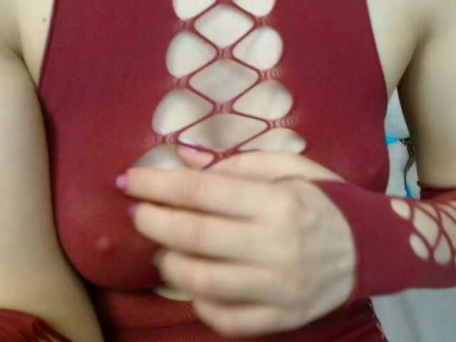 TinyBlair's BongaCams show and profile