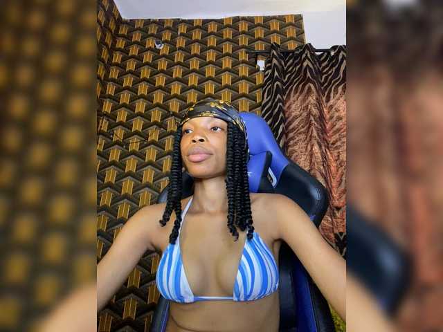 Deslimbody0's BongaCams show and profile