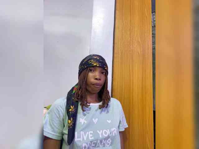 Deslimbody0 Live Webcam on BongaCams