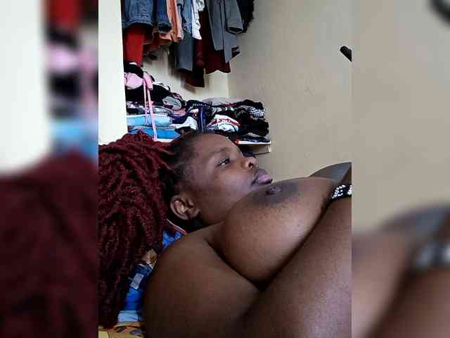 Africanwoman2 webcam