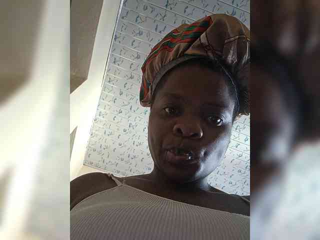 Africanwoman2 webcam