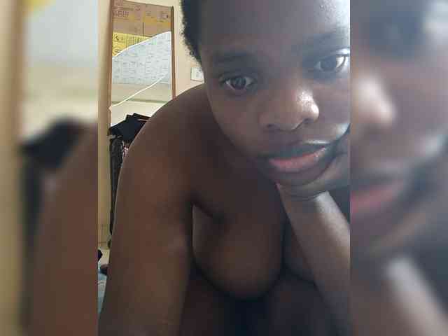 Africanwoman2 webcam