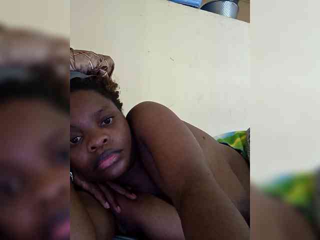 Africanwoman2 webcam