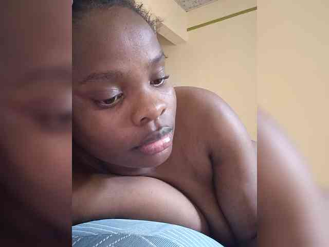 Africanwoman2 webcam